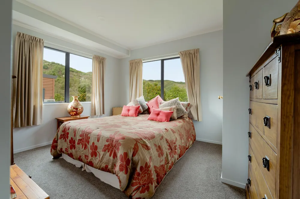 Photos of 389A MacDonald Road