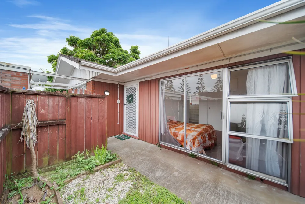 Photos of 3/2 Ihaka Place