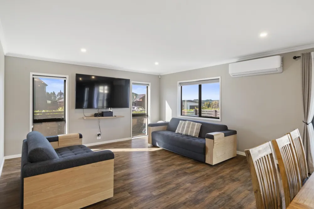 Photos of 4 Rosslands Avenue