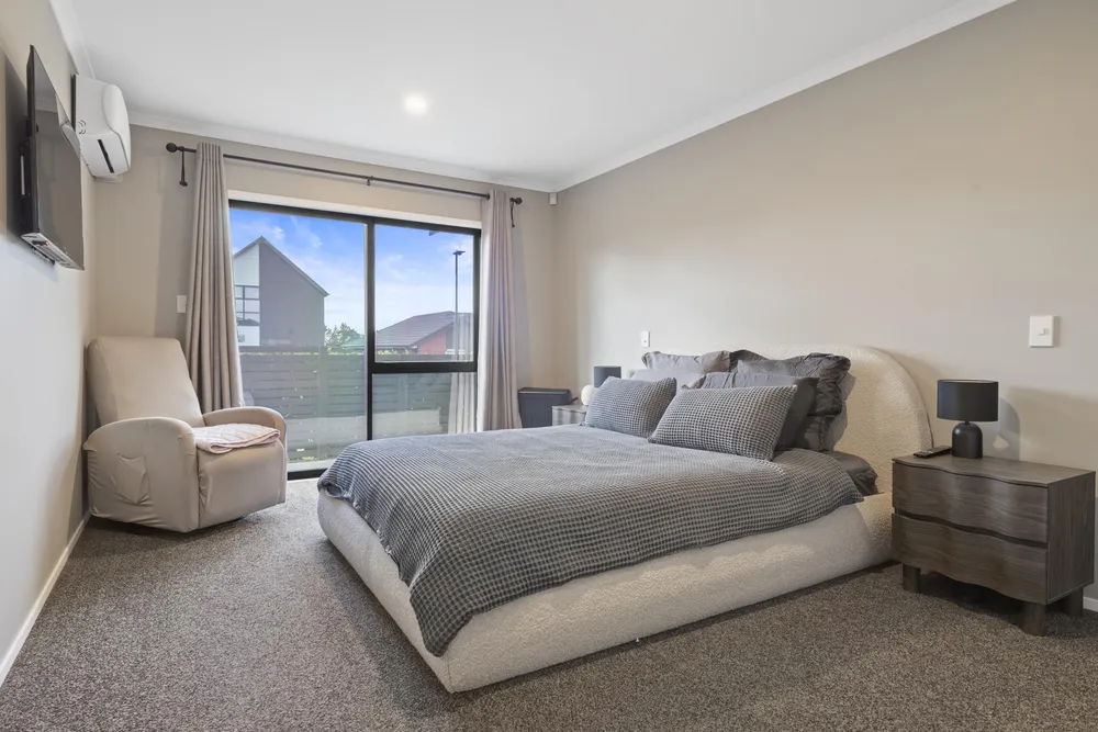 Photos of 4 Rosslands Avenue