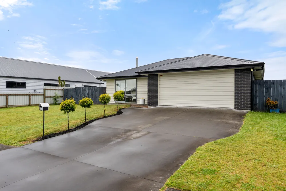 Photo of 11 Fortis Place, Lytton West