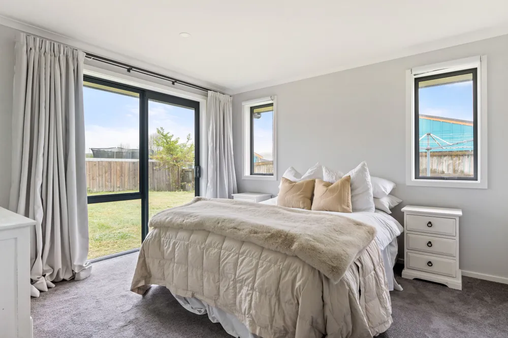 Photos of 11 Fortis Place