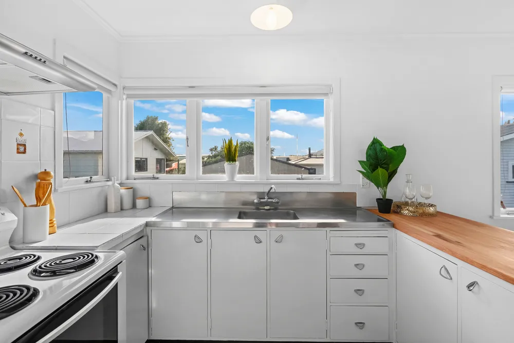 Photos of 1 Rawhiti Street