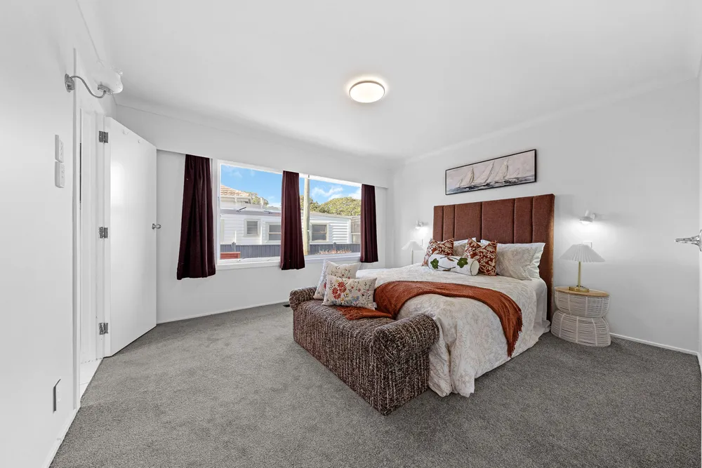Photos of 21 Fairburn Road