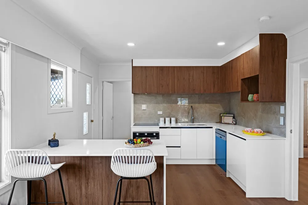 Photos of 21 Fairburn Road