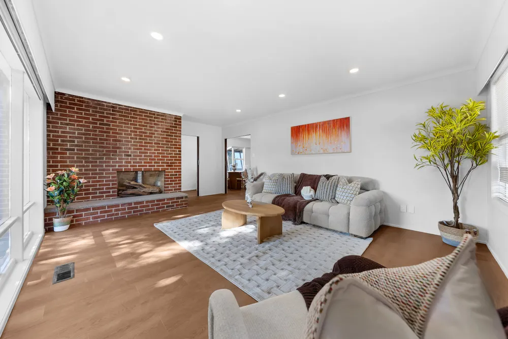 Photos of 21 Fairburn Road