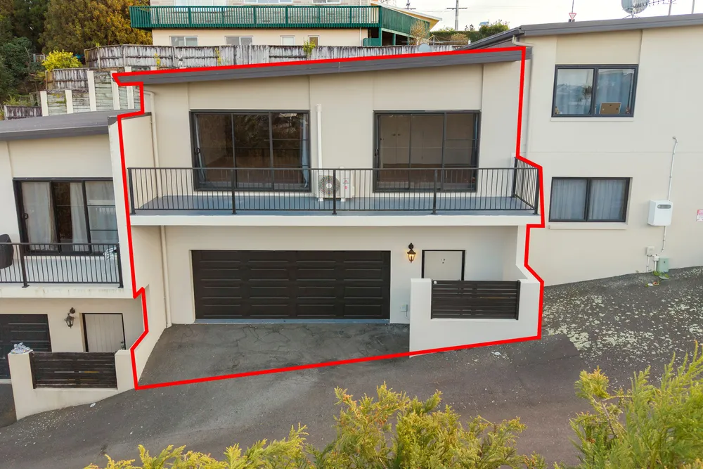 Photos of 22B Sheppard Street