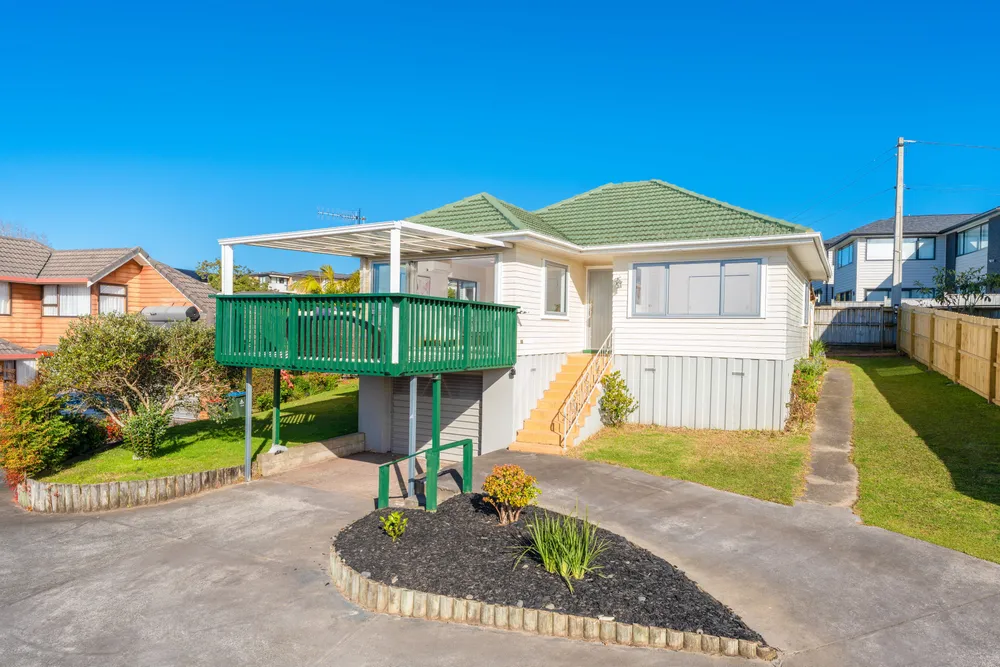 Photos of 32 Letterkenny Place