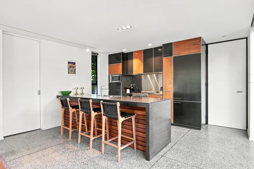 Photos of 1 Millbank Lane