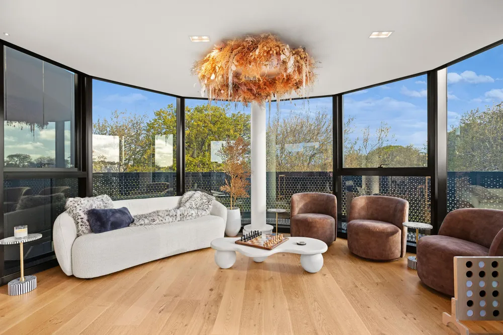 Photos of 1/33 Kilmore Street