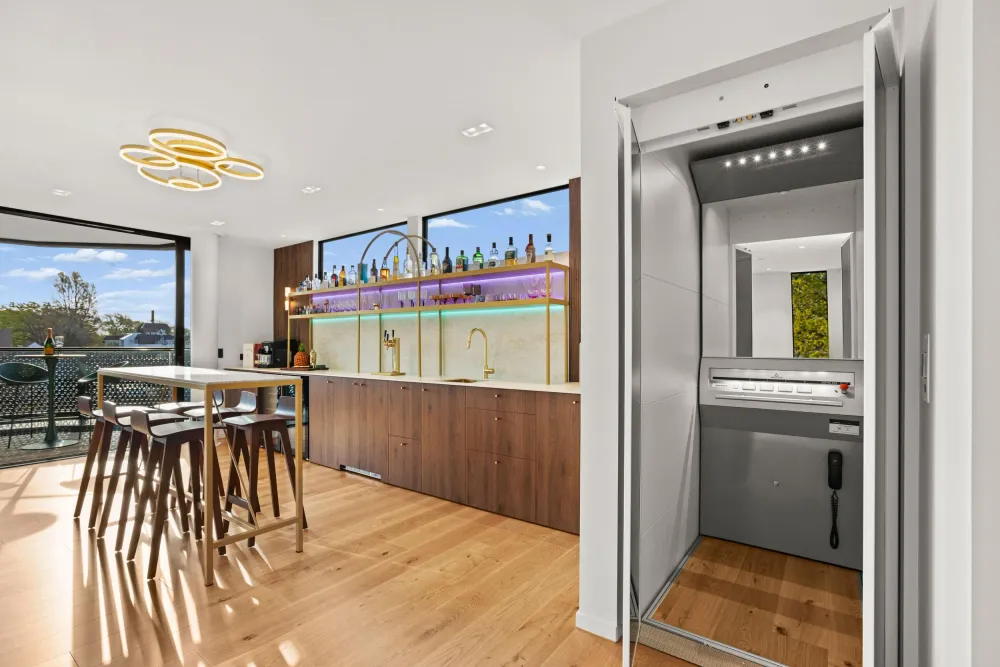 Photos of 1/33 Kilmore Street