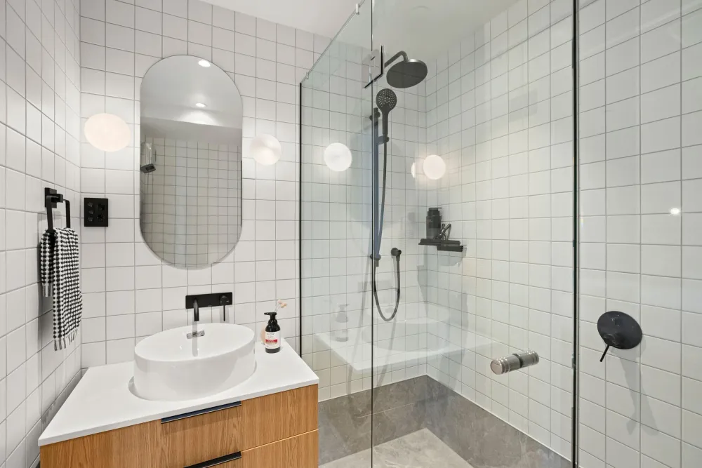 Photos of 1/33 Kilmore Street