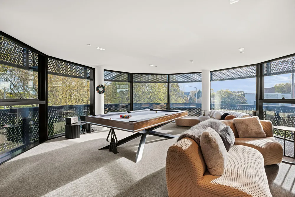 Photos of 1/33 Kilmore Street
