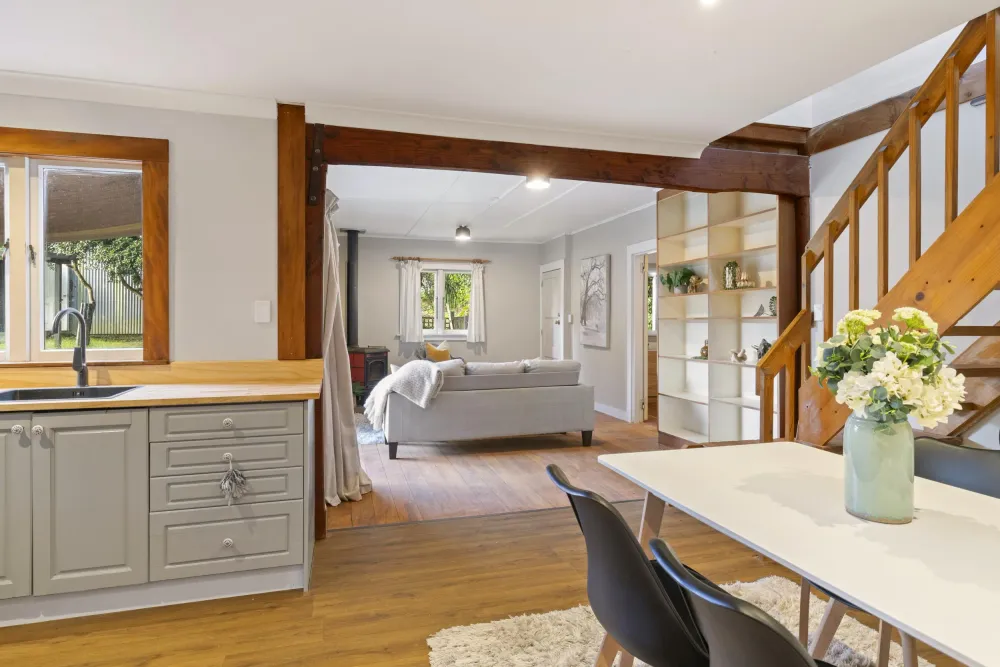 Photos of 1058 Paerata Road