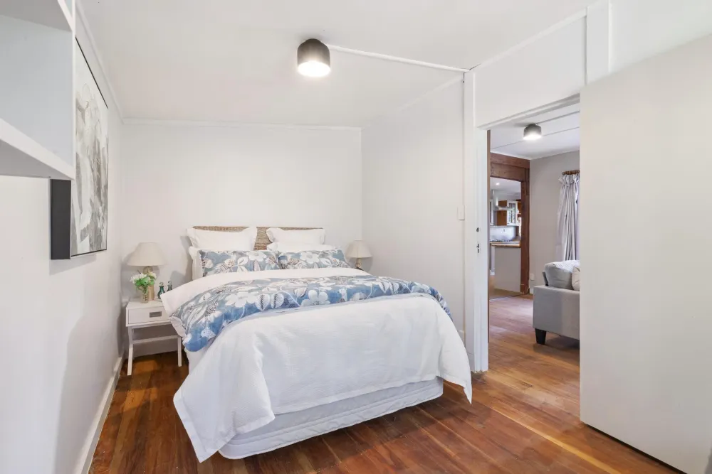 Photos of 1058 Paerata Road