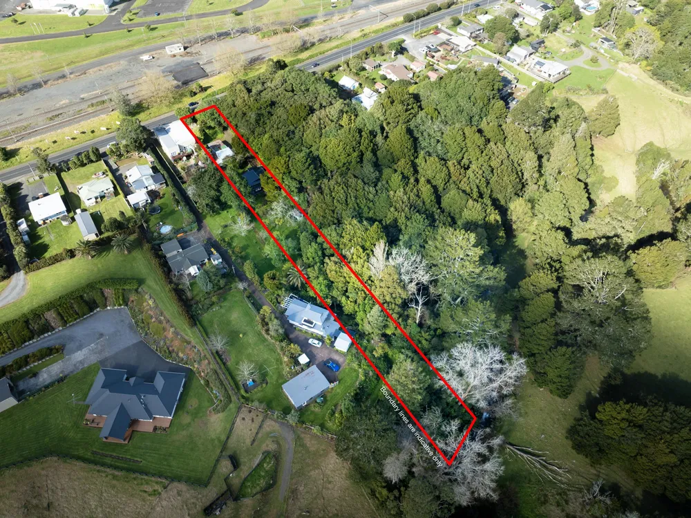 Photos of 1058 Paerata Road