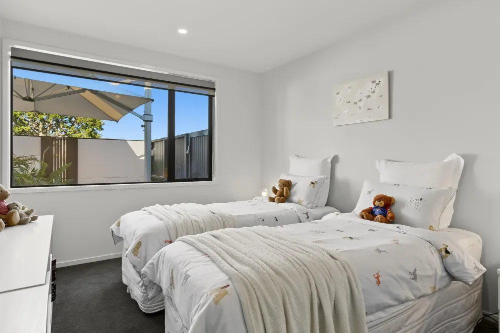Photos of 32 Te Aranga Drive
