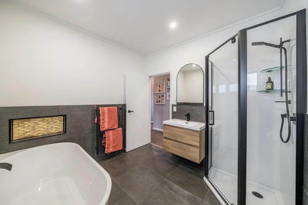 Photos of 101 Miro Street