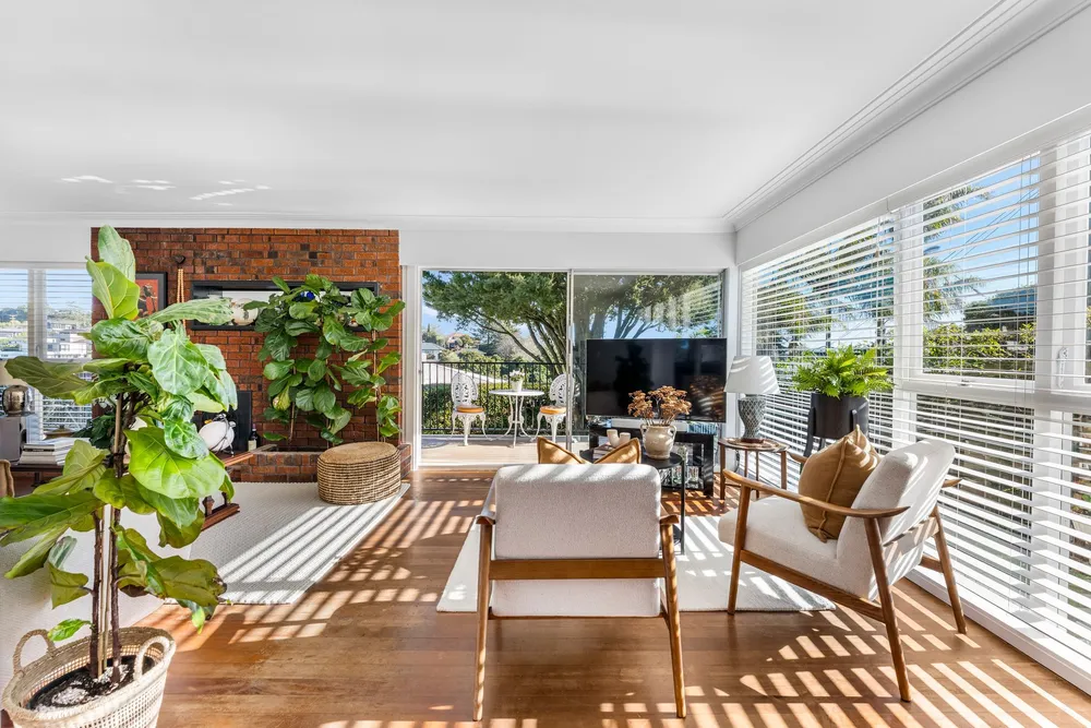 Photos of 42 Macpherson Street