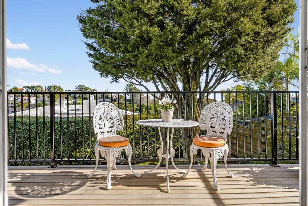 Photos of 42 Macpherson Street