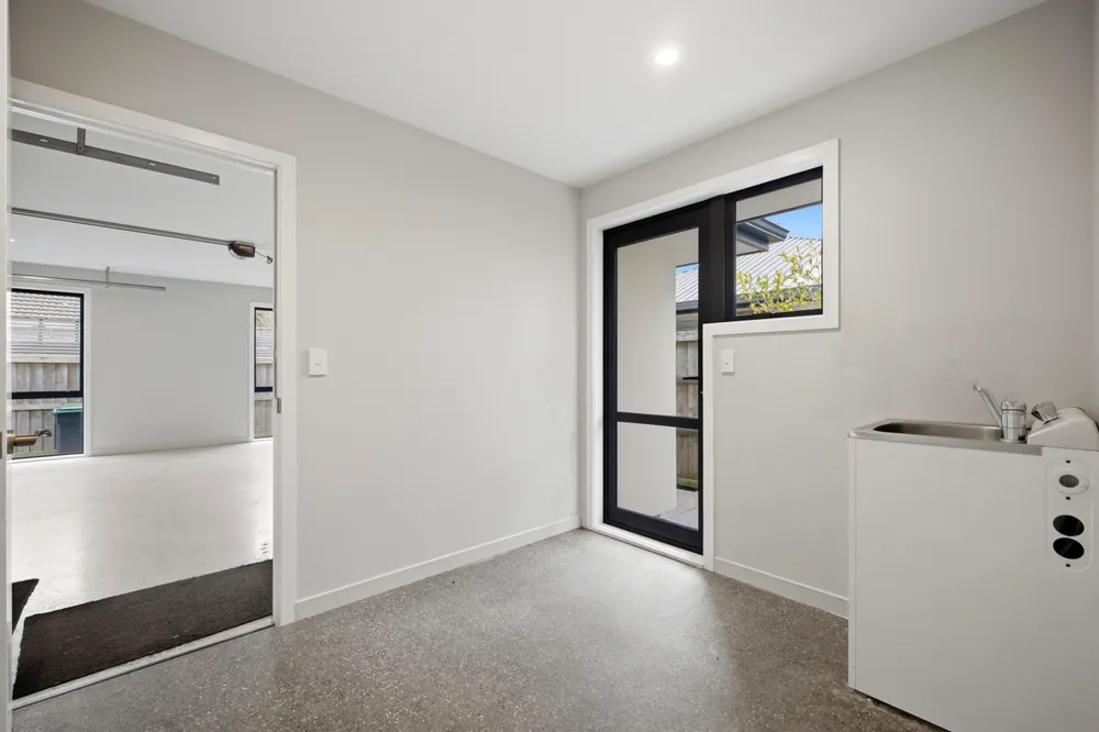Photos of 281A Innes Road