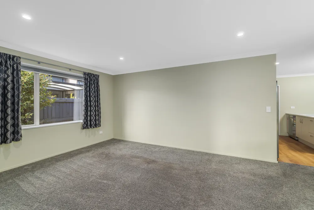 Photos of 792 East Maddisons Road