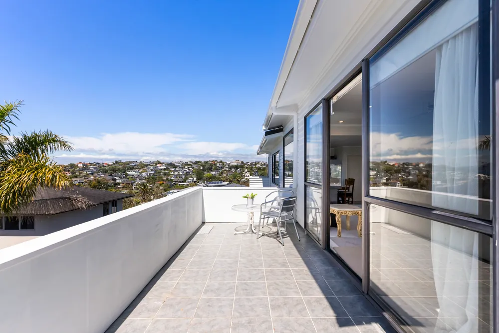 Photos of 19 Hyde Road