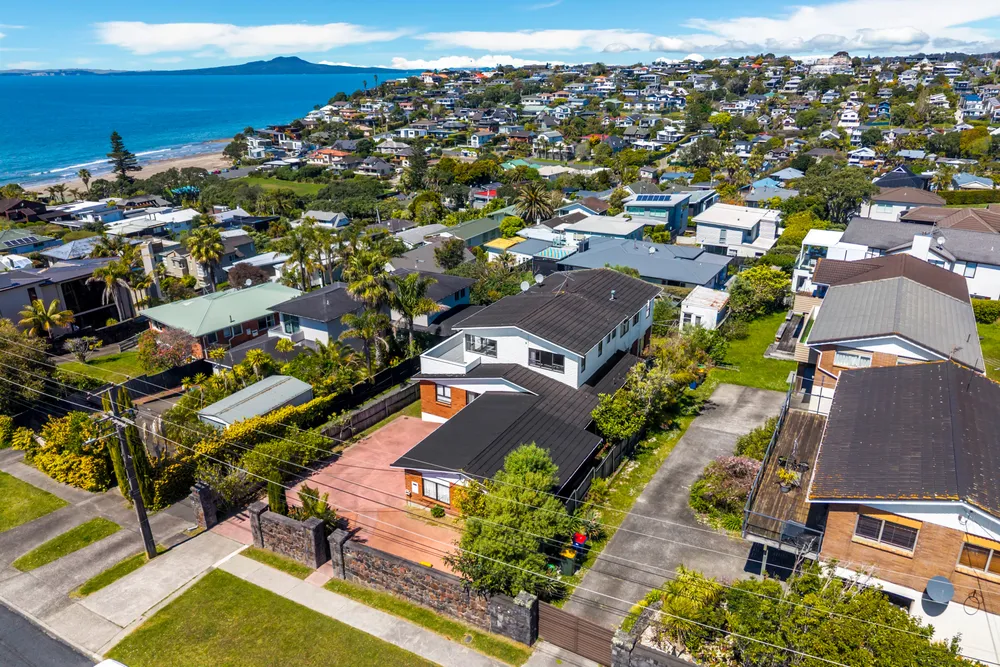 Photos of 19 Hyde Road