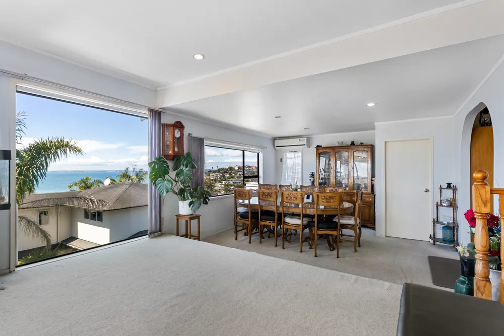 Photos of 19 Hyde Road