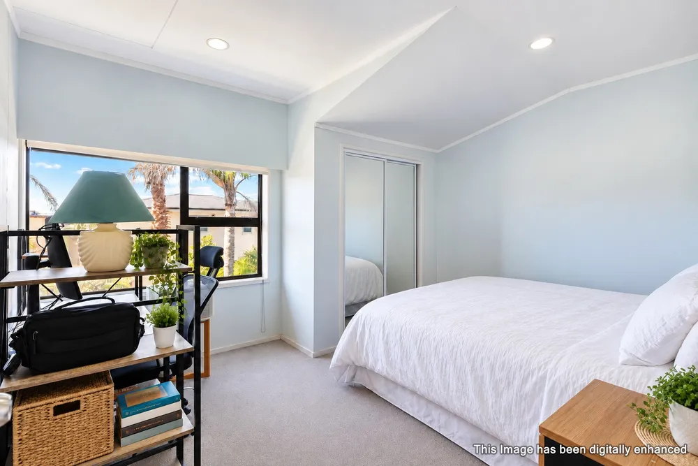 Photos of 19 Hyde Road