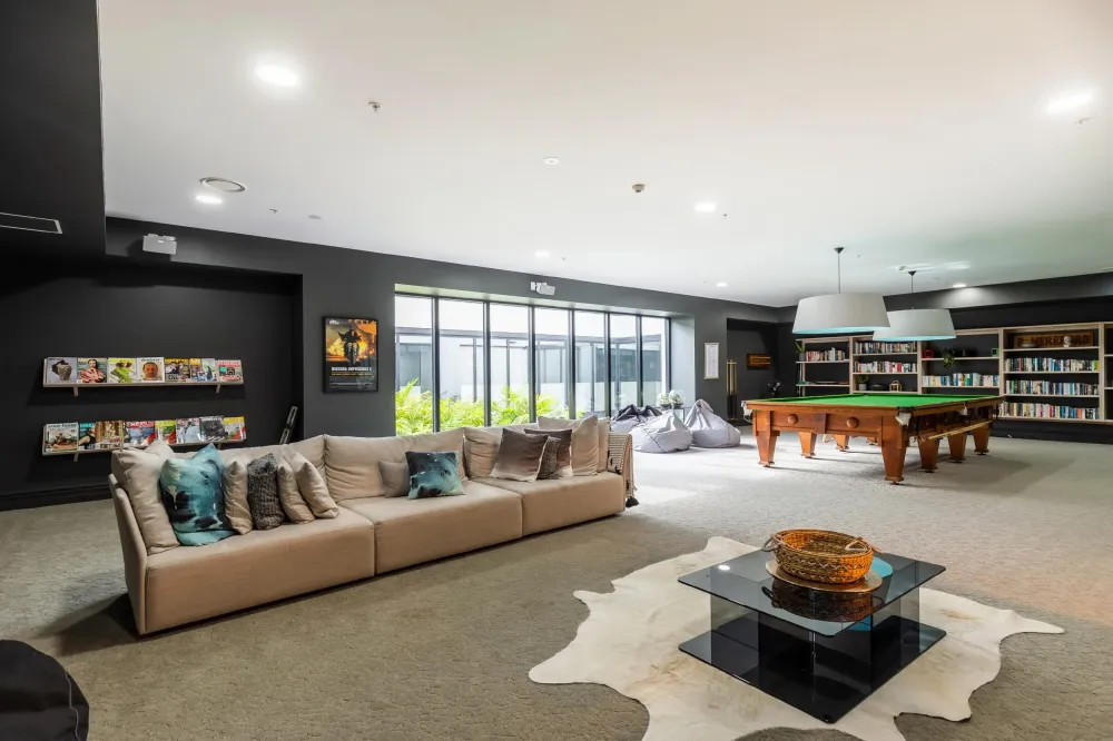 Photos of 1609/8 Hereford Street