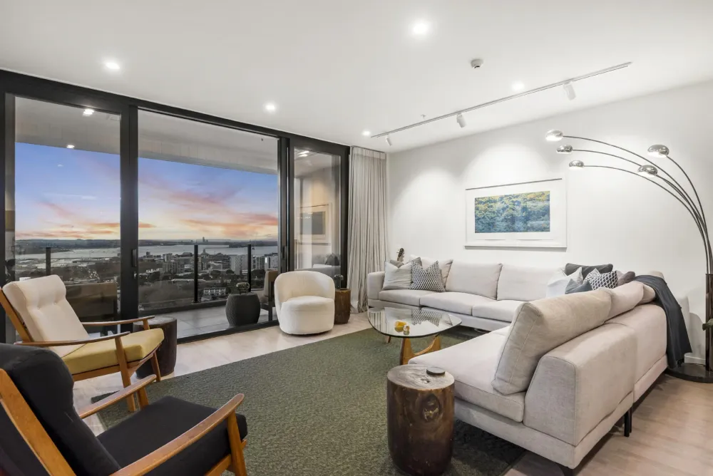Photos of 1609/8 Hereford Street