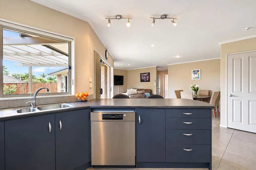 Photos of 55 Chater Avenue