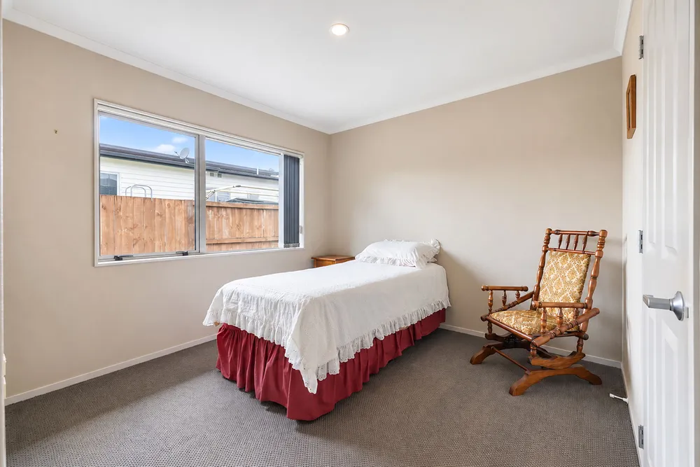 Photos of 55 Chater Avenue