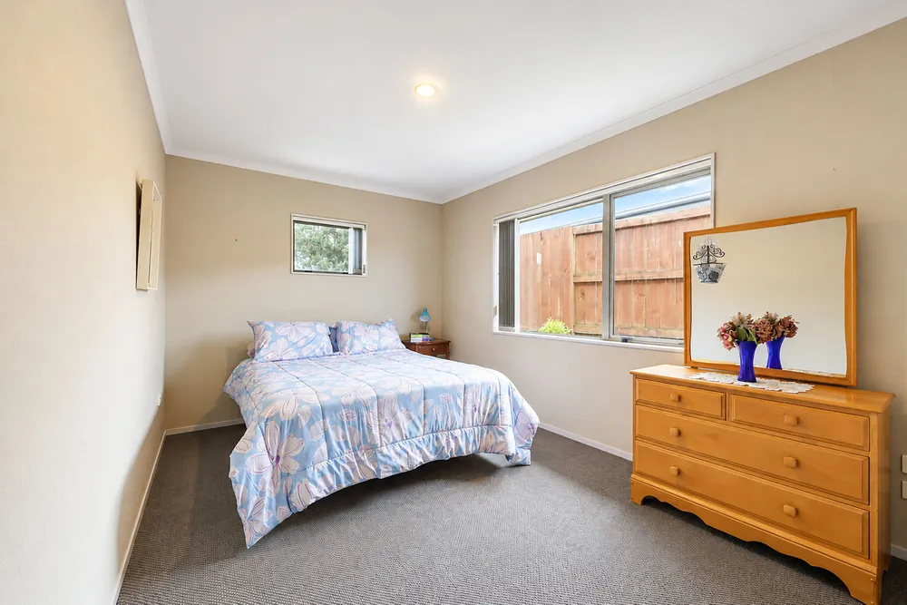 Photos of 55 Chater Avenue