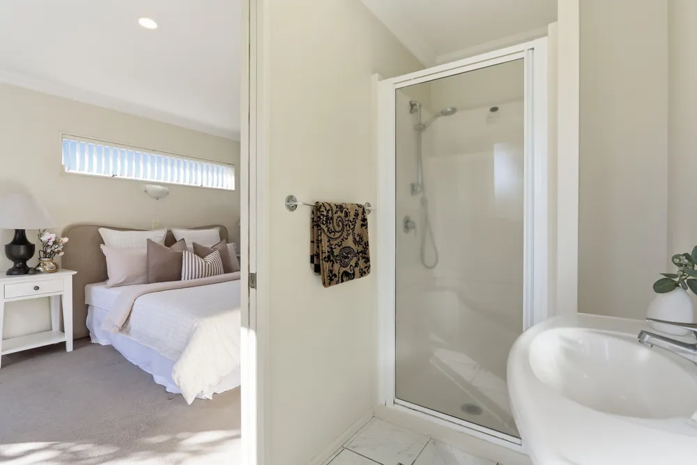 Photos of 42 Arabian Drive