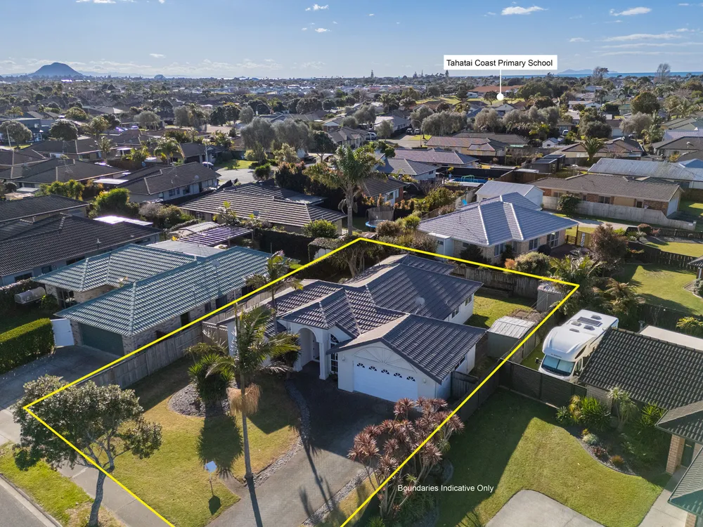 Photos of 42 Arabian Drive