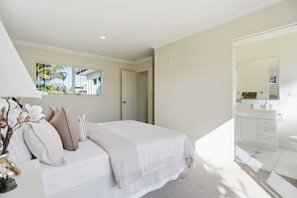 Photos of 42 Arabian Drive