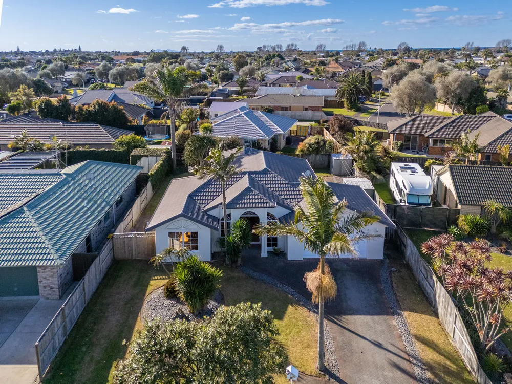 Photos of 42 Arabian Drive