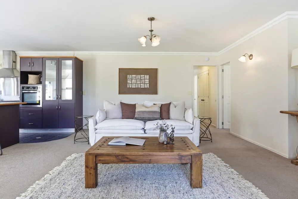 Photos of 42 Arabian Drive