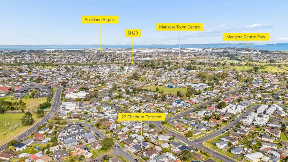 Photos of 22 Chelburn Crescent