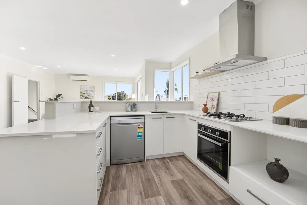 Photos of 276 Whitney Street