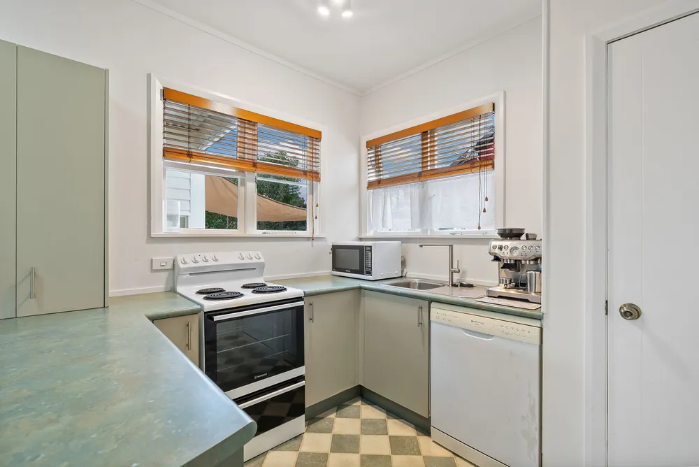 Photos of 34 Churchill Street
