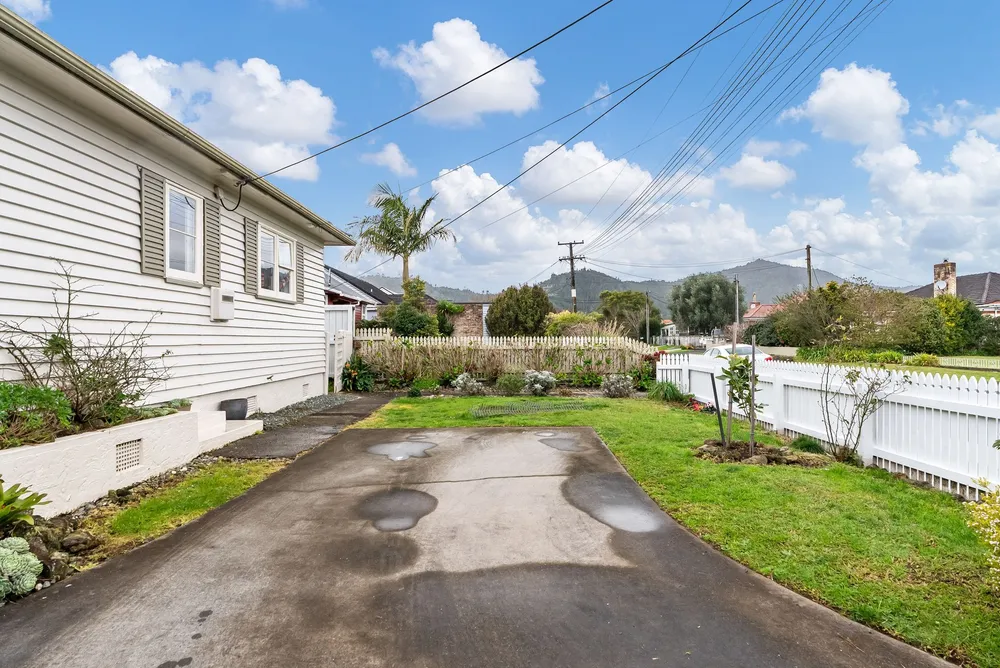 Photos of 34 Churchill Street