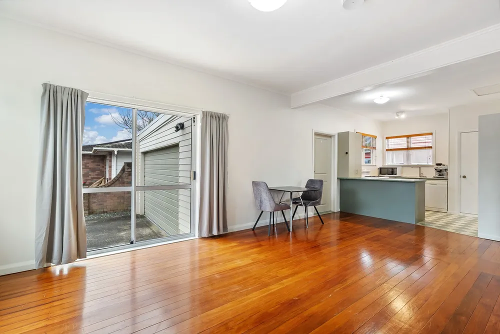 Photos of 34 Churchill Street