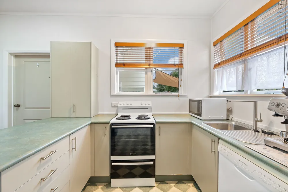 Photos of 34 Churchill Street