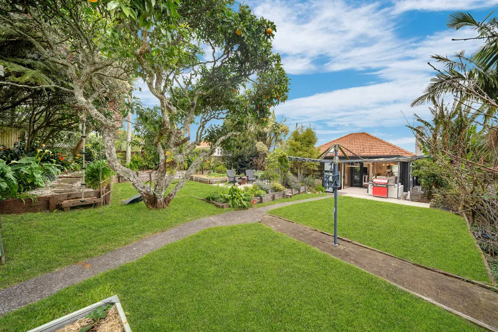 Photos of 50 Fearon Avenue