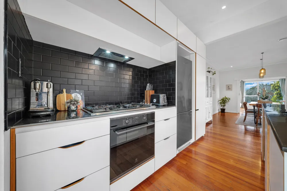 Photos of 50 Fearon Avenue
