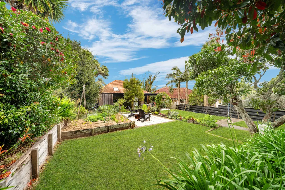 Photos of 50 Fearon Avenue