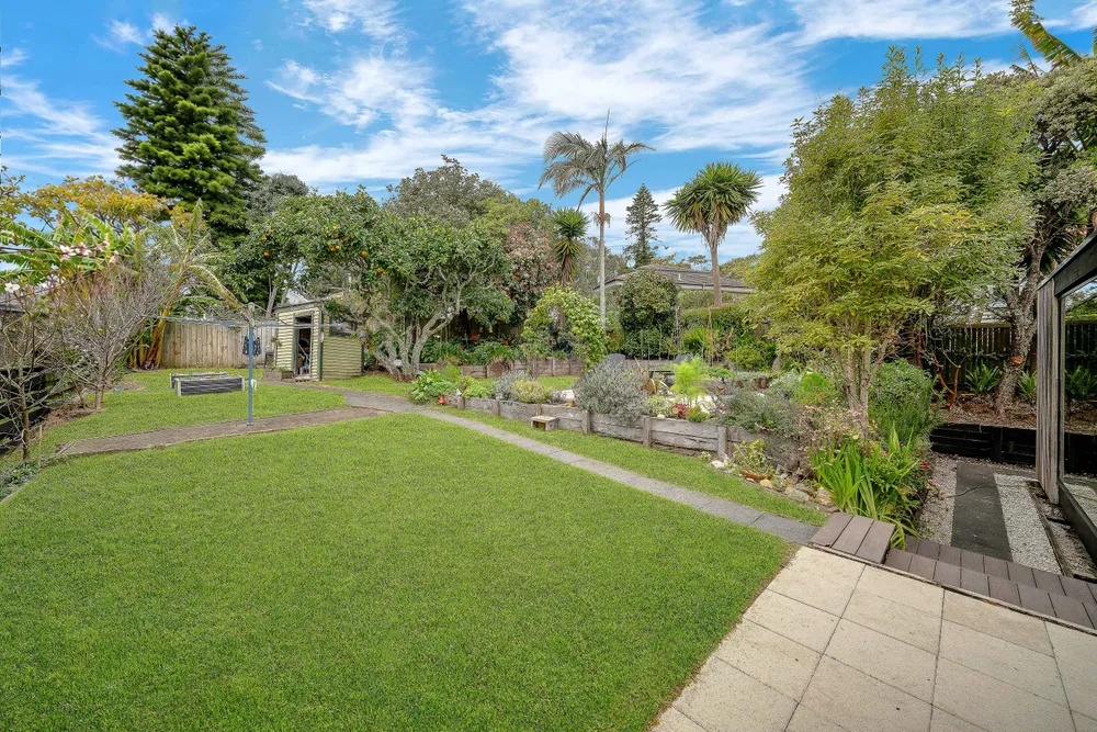 Photos of 50 Fearon Avenue